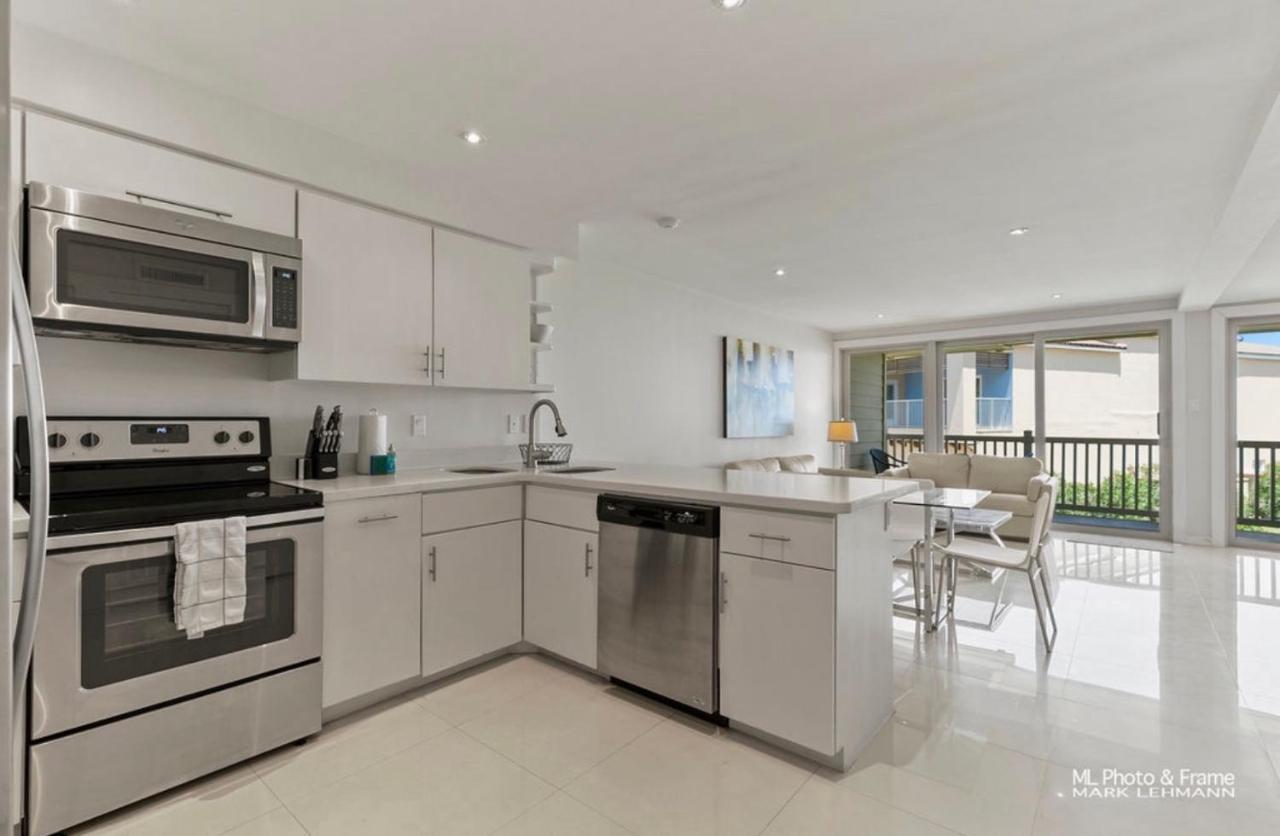 דירות סאות' פאדרה איילנד Ocean Breeze Retreat 2Bed 2Bath, Heated Pool! מראה חיצוני תמונה